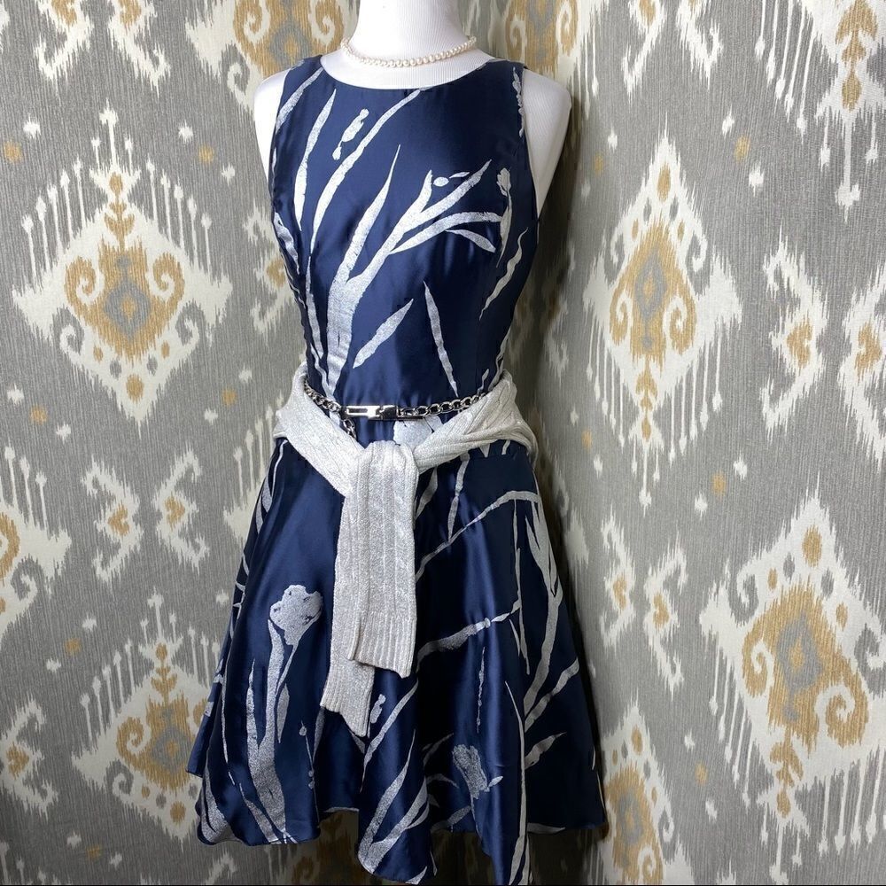 Ralph Lauren Silver Foil Botanical Print Navy Silk Fit & Flare Dress - Picture 5 of 16